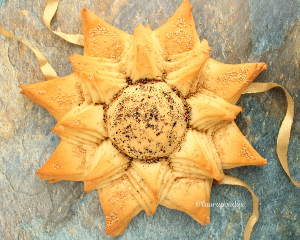 Stella di pane: la Ricetta semplice per le feste